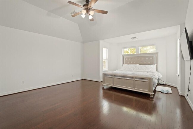 Building Photo - 9003 Creeks Gate Ct
