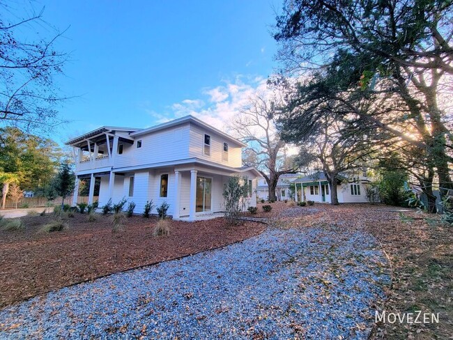 Building Photo - 1102 Tree Canopy Rd Wilmington, NC 28403 L...