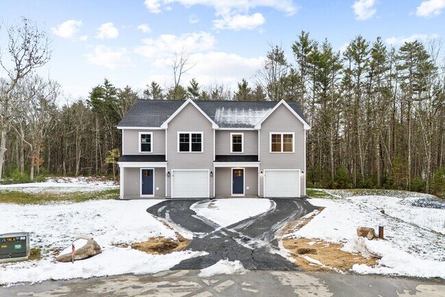 Building Photo - 24 Foliage Way