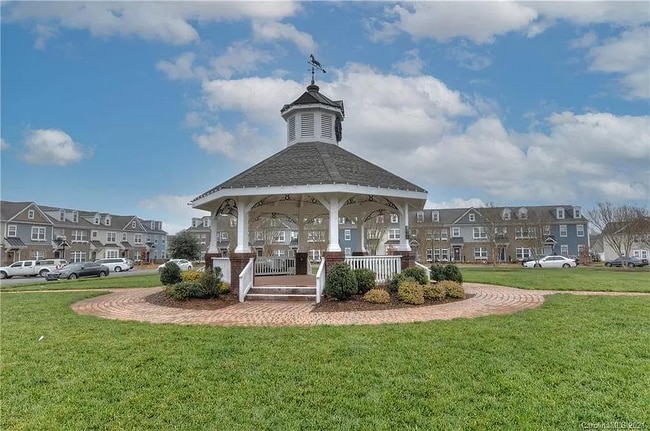 Building Photo - 2419 Bonterra Blvd