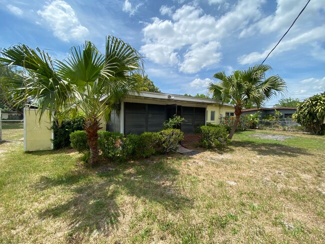Building Photo - Winter Park 3 Bed, 2 Bath Home in Eastbroo...