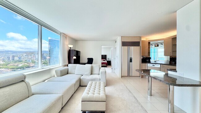 Primary Photo - 2 BED/2 BATH FURNISHED UNIT AT HIGHLY DESI...