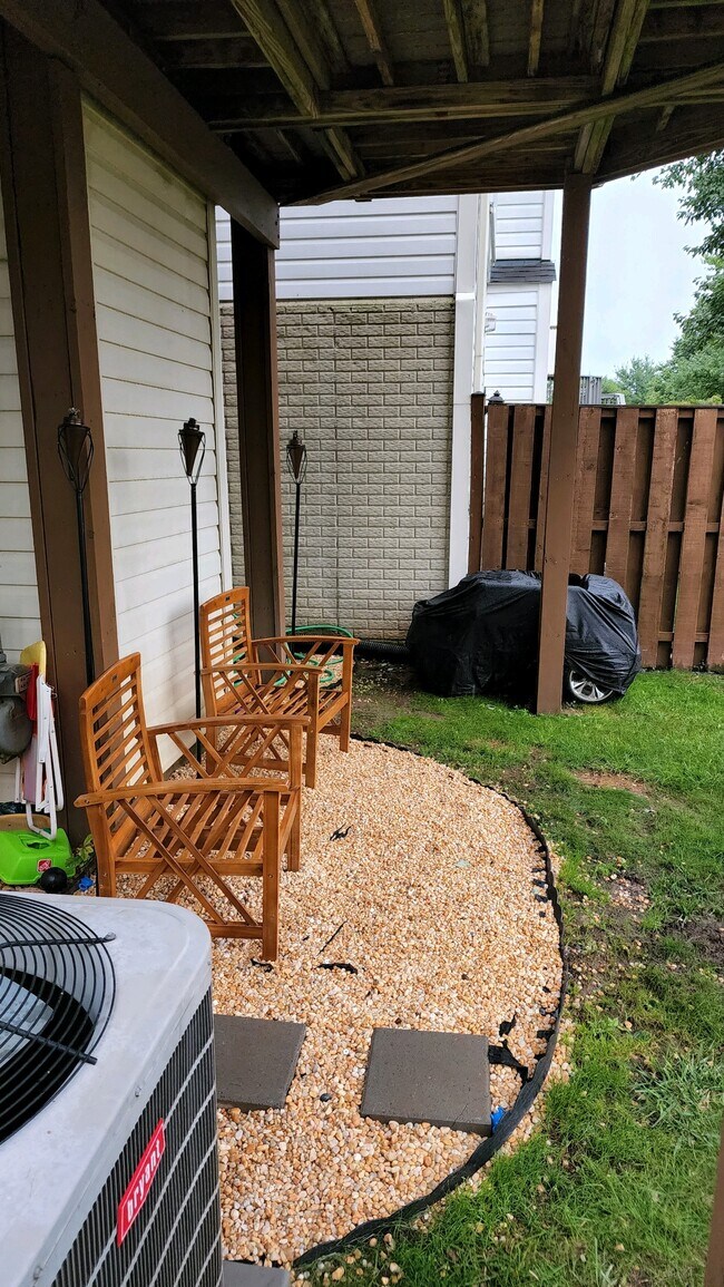 Building Photo - 509 Sugarbush Cir