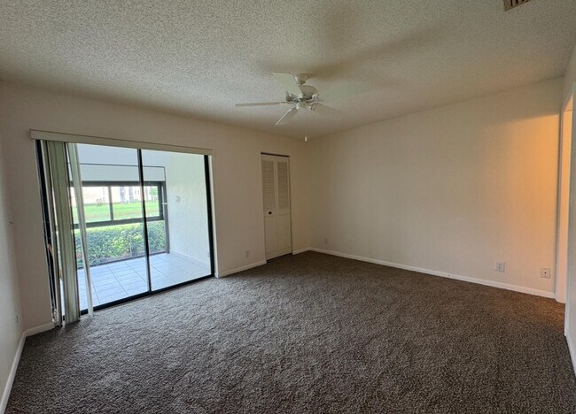Building Photo - 816 Sky Pine Way