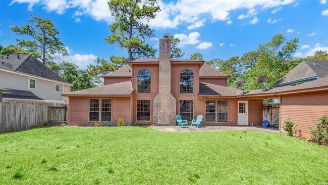 Building Photo - 11918 Glenway Dr