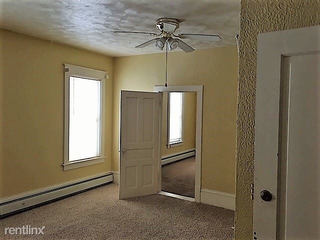 Building Photo - 113 Central Ave