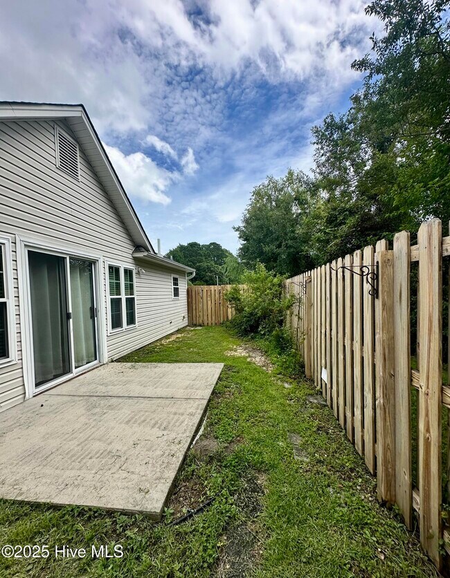 Building Photo - 4416 Jasmine Cove Way