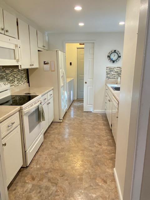 Building Photo - 6176 Montgomery Pl