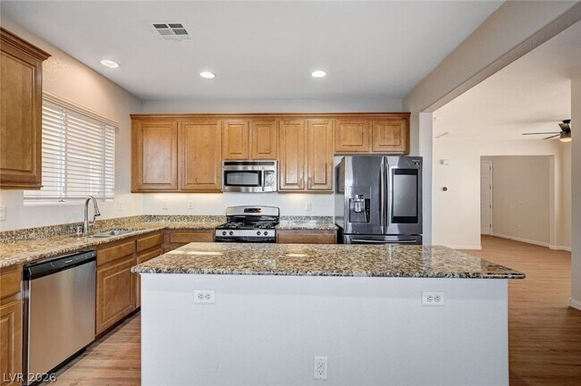 Building Photo - 8186 Lone Boulder St