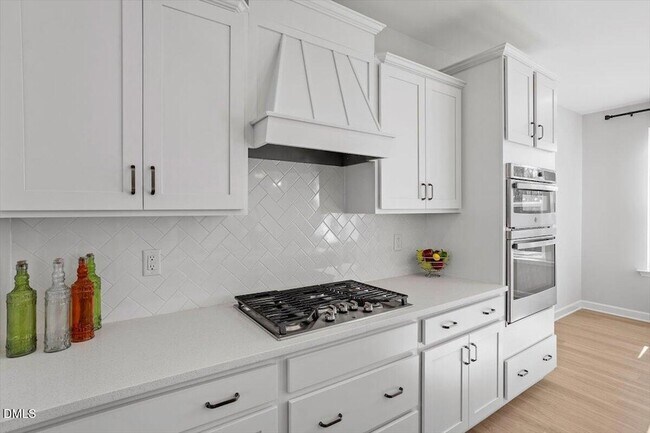 Building Photo - 128 Highland Grv Wy