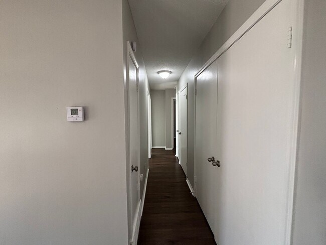 Building Photo - 3803 Kalamath Cove