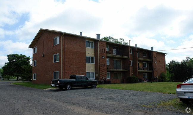 Building Photo - Fairview Arms