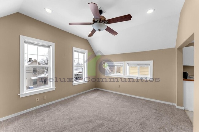 Building Photo - 655 High St SW