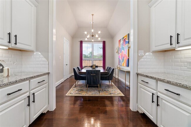 Building Photo - 17402 Hankar Way