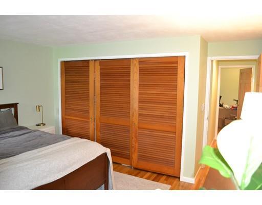 Building Photo - 315 Neponset St