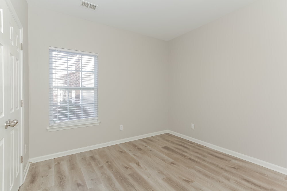 Building Photo - 1020 Breakmaker Ln