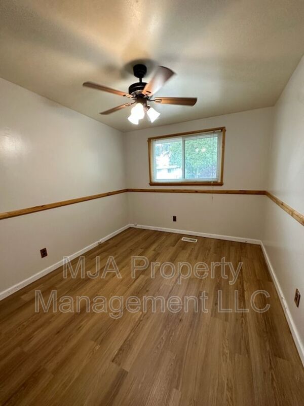 Building Photo - 4663 Namba Way