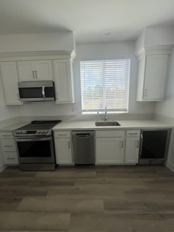 Building Photo - 2704 Bella Cir