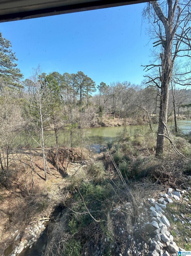 Building Photo - 3044 Cahaba Cliffs Dr