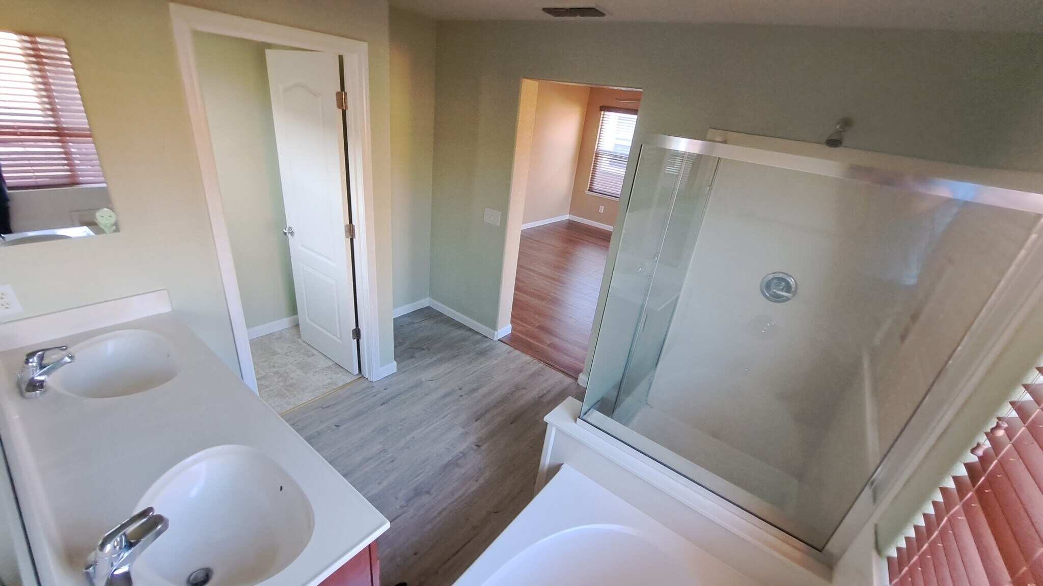 Building Photo - 5254 Moonlit Bay Way