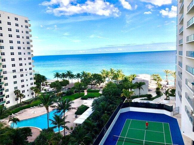 Building Photo - 3101 S Ocean Dr