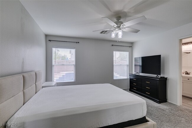 Building Photo - 6341 W Haleh Ave