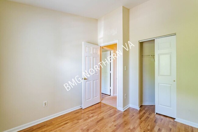 Building Photo - 4557 Perch Branch Way