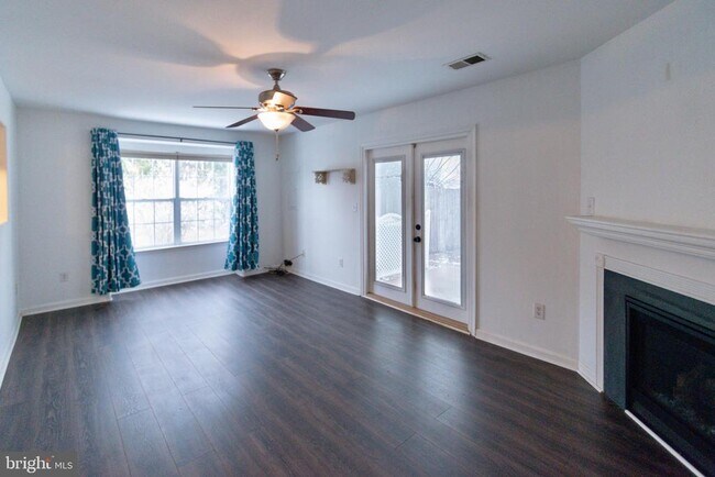 Building Photo - 9911 Blade Ct