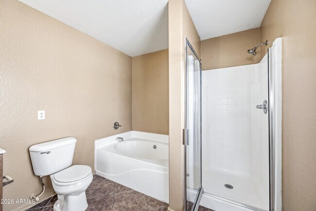 Building Photo - 9515 W Monte Vista Rd