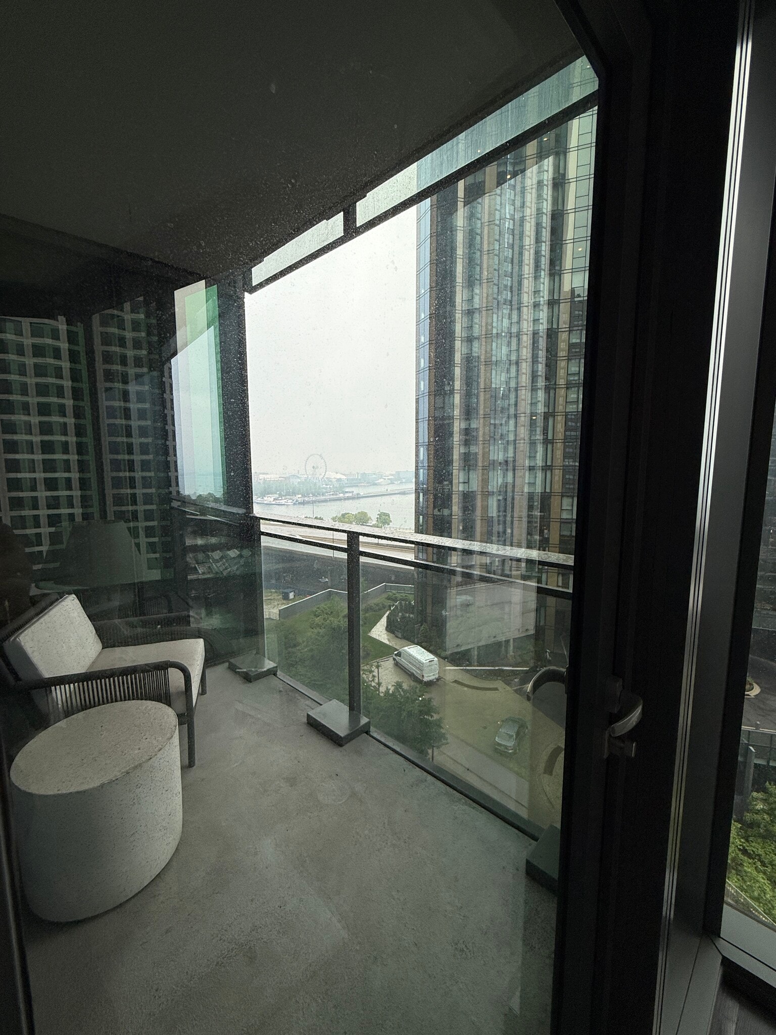 Building Photo - 450 E Waterside Dr
