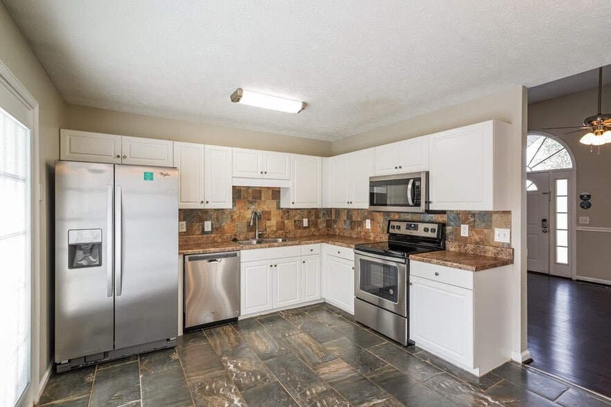 Building Photo - 7109 Beard Ct