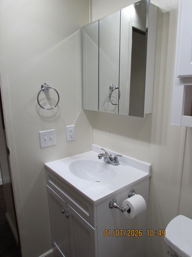 Building Photo - 110 Cherylton Dr