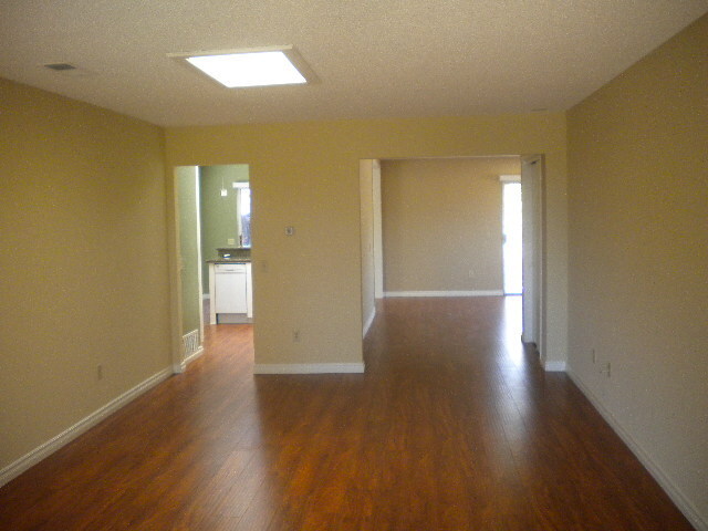 Building Photo - Peacock Hills, 55+ Community