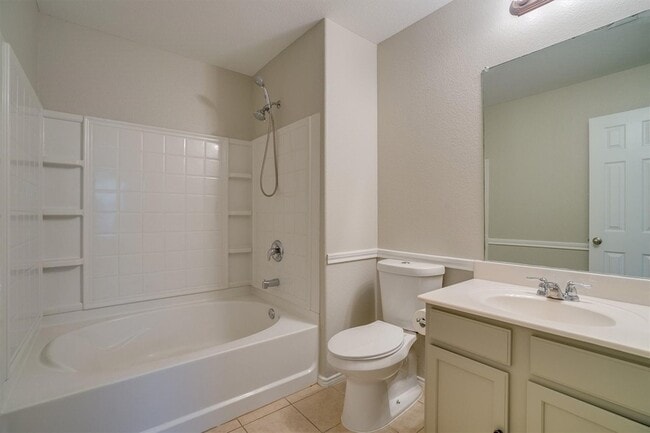 Building Photo - 5701 Talons Crest Cir