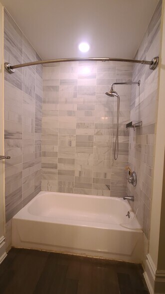 Building Photo - 3121 Central Ave