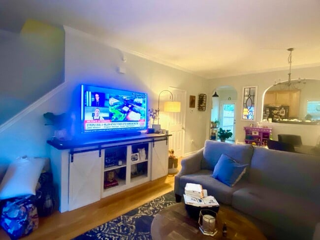 Building Photo - 1018 Mica Lamp Ct