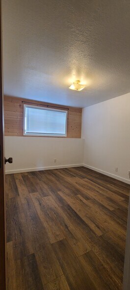 Bedroom 2 - 442 SW Coast Ave