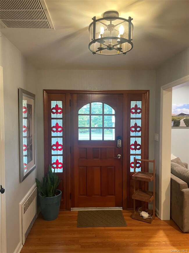 Building Photo - 291 N Little Tor Rd