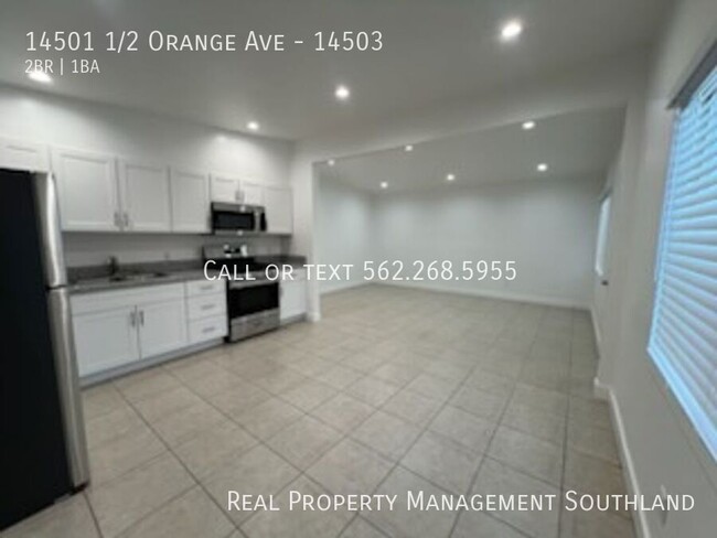 Building Photo - 2 Bed/ 1 Bath Apartment in Paramount For R...