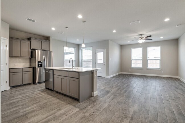 Building Photo - 14616 Bootes Dr