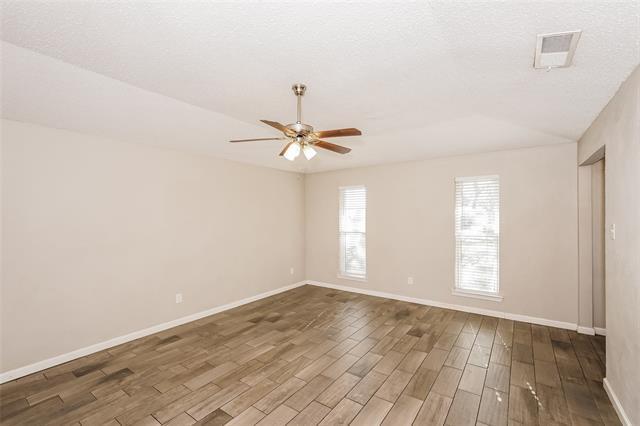 Building Photo - 827 San Juan Dr