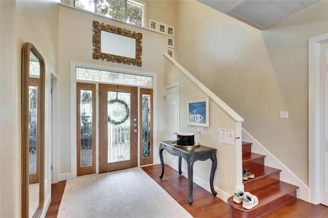 Building Photo - 512 Beardsley Ln
