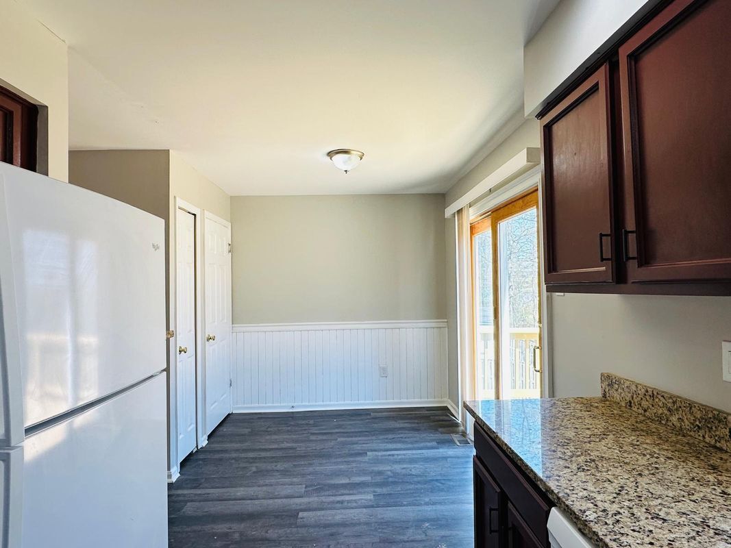 Building Photo - 3754 Foxford Stream Rd