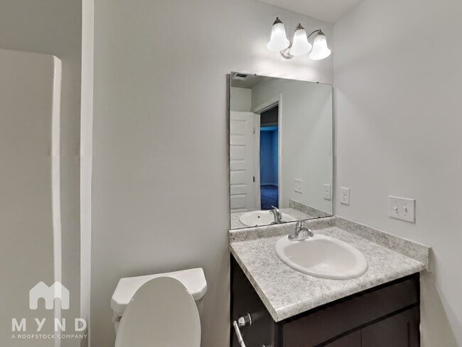 Building Photo - 32 Brown Thrasher Ct