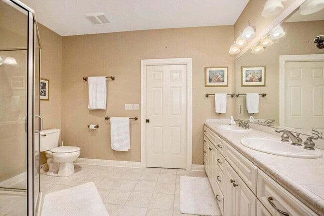 Building Photo - W162N5492 Westwind Dr