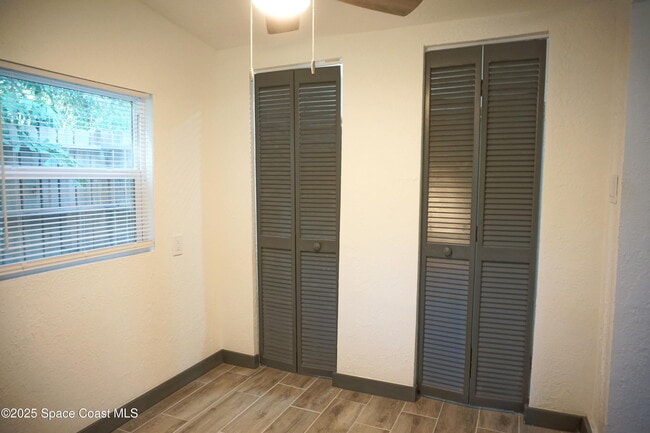 Building Photo - 2836 Shwonda Ave NE