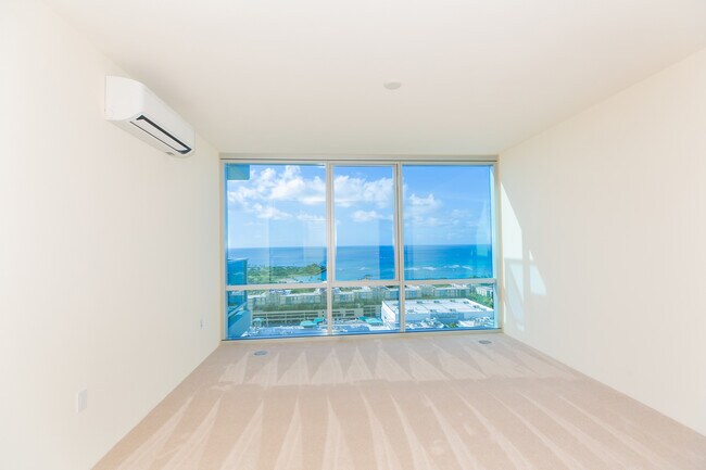 Building Photo - 1391 Kapiolani Blvd