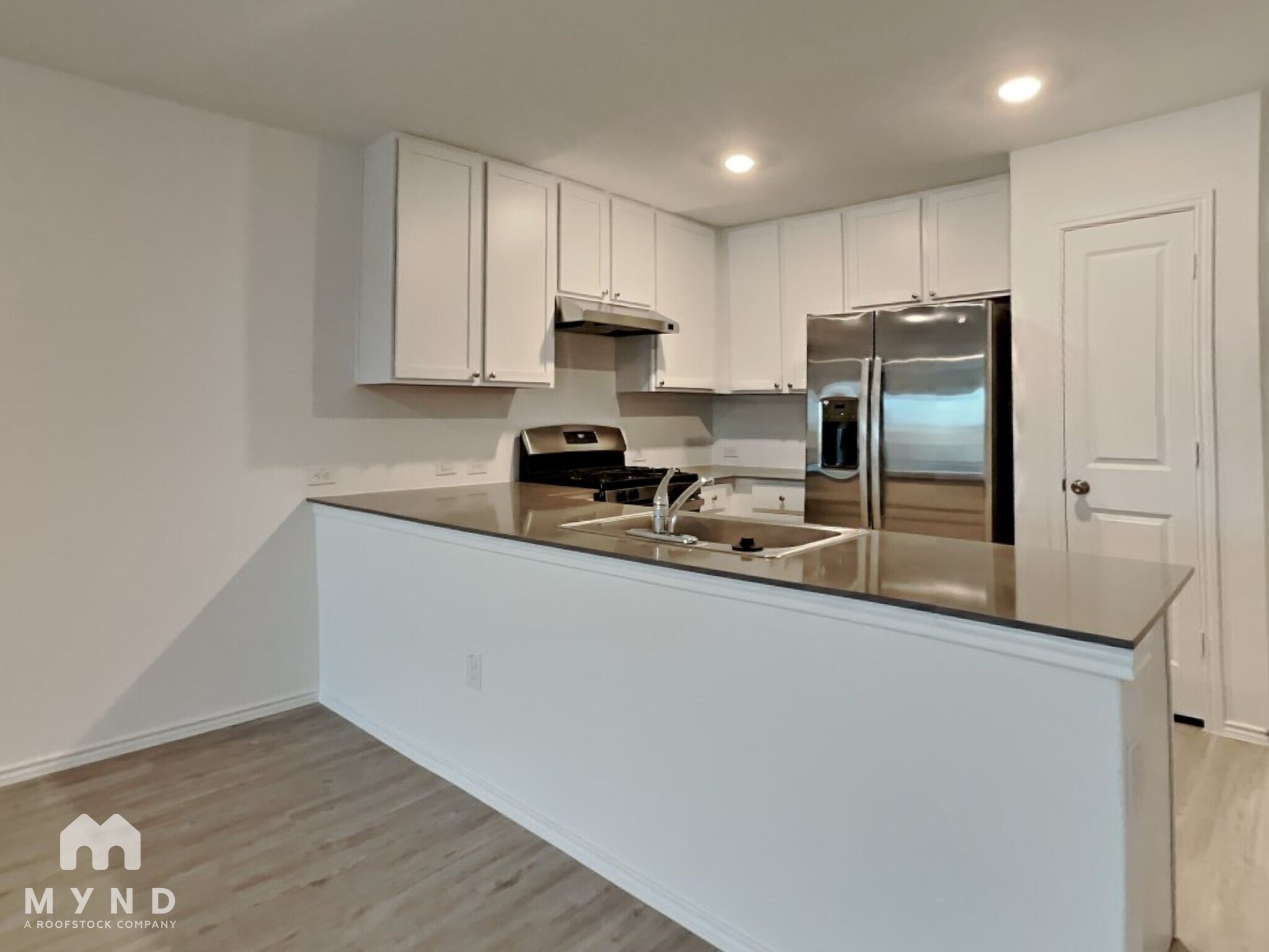 Building Photo - 14533 Payton Flts