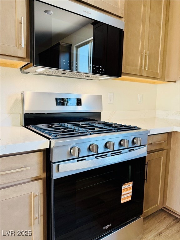 Building Photo - 1544 Little Penguin St