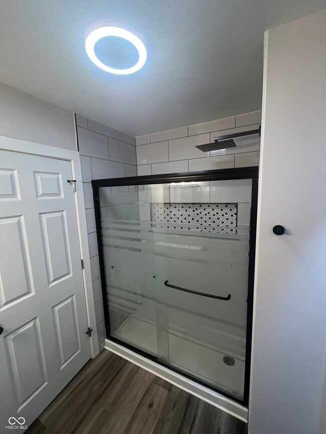 Building Photo - 11 Iowa St